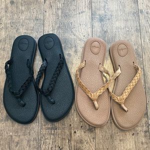 2 Pairs Sanuk Yoga Braid Flip Flops size 8